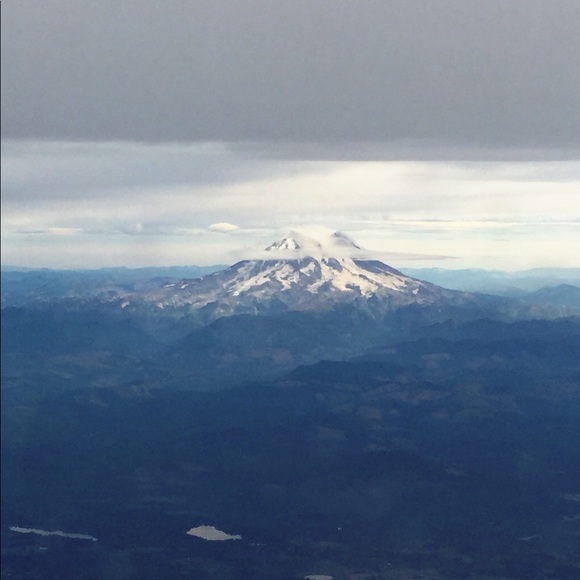 Meet your Posher, Erica - Picture 1 of 1